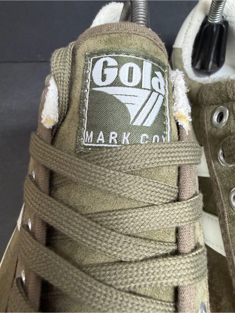 NEW Gola Women's Mark Cox Lace-Up Sneakers Off-White/Khaki SIZE 10 - Picture 6 of 13
